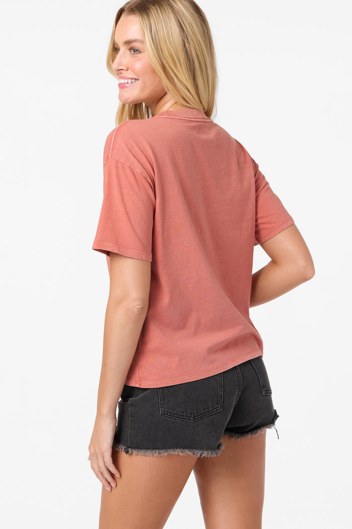 Band Of Flowers Easy Tee - Canyon Rose | O'Neill