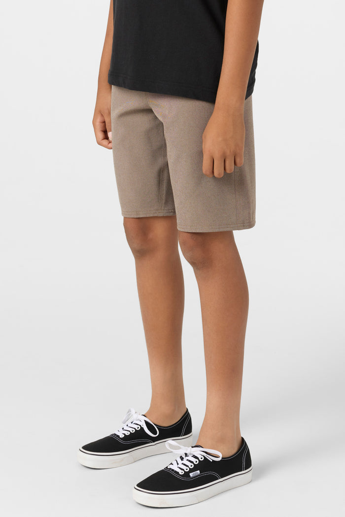 Boy's Reserve Light Check 18" Hybrid Shorts - Brown | O'Neill