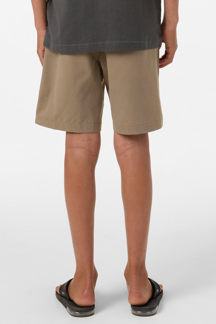 Boy's Reserve Light Check Elastic Waist 16" Hybrid Shorts