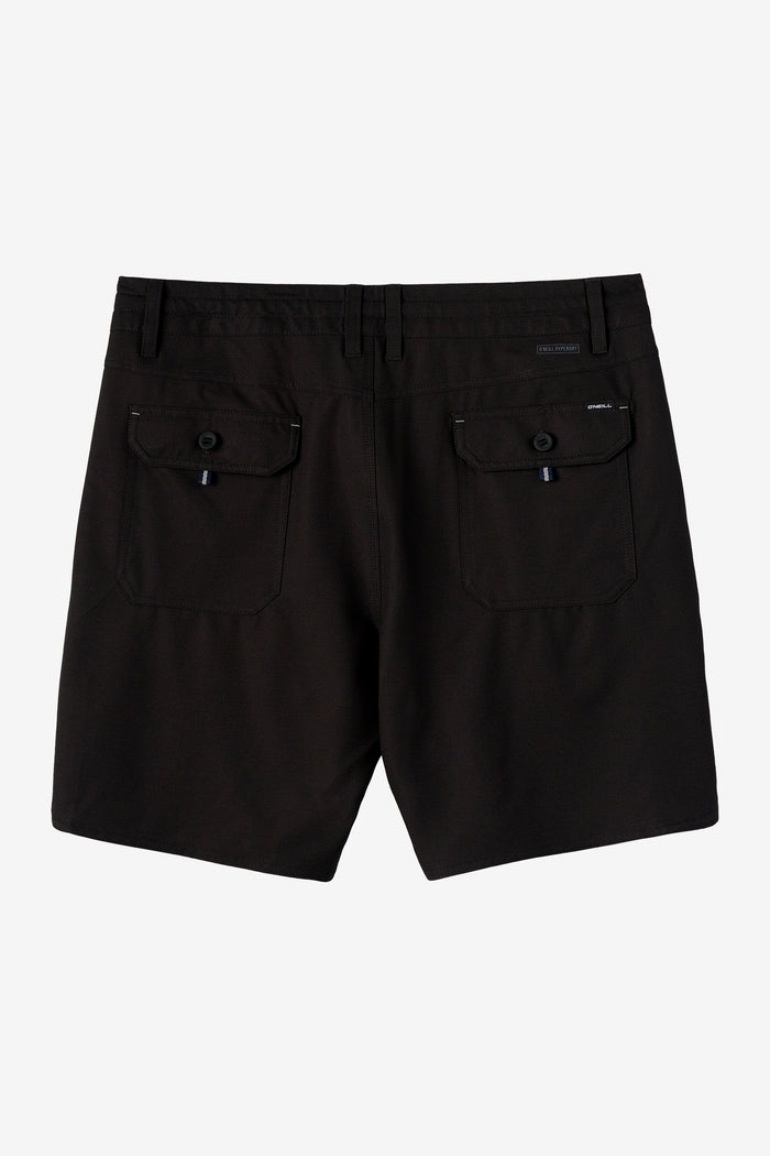 Boy's Utility Scallop Hybrid 16" Hybrid Shorts - Black | O'Neill