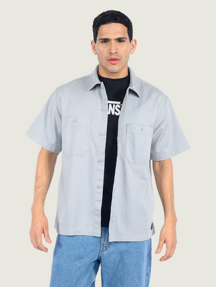 Camisa M/C Hombre Larkspur Solid Workw Gris Vans