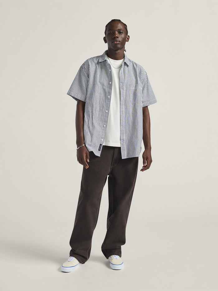 Camisa M/C Hombre Lawson Stripe Wove Gris Vans