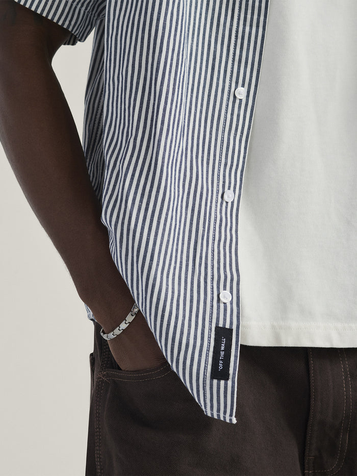 Camisa M/C Hombre Lawson Stripe Wove Gris Vans