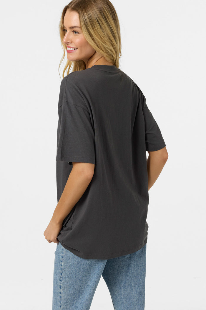 Chore Break Oversized Tee - Washed Black | O'Neill