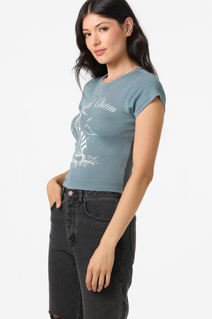 Coastal Charm Tee - Slate | O'Neill