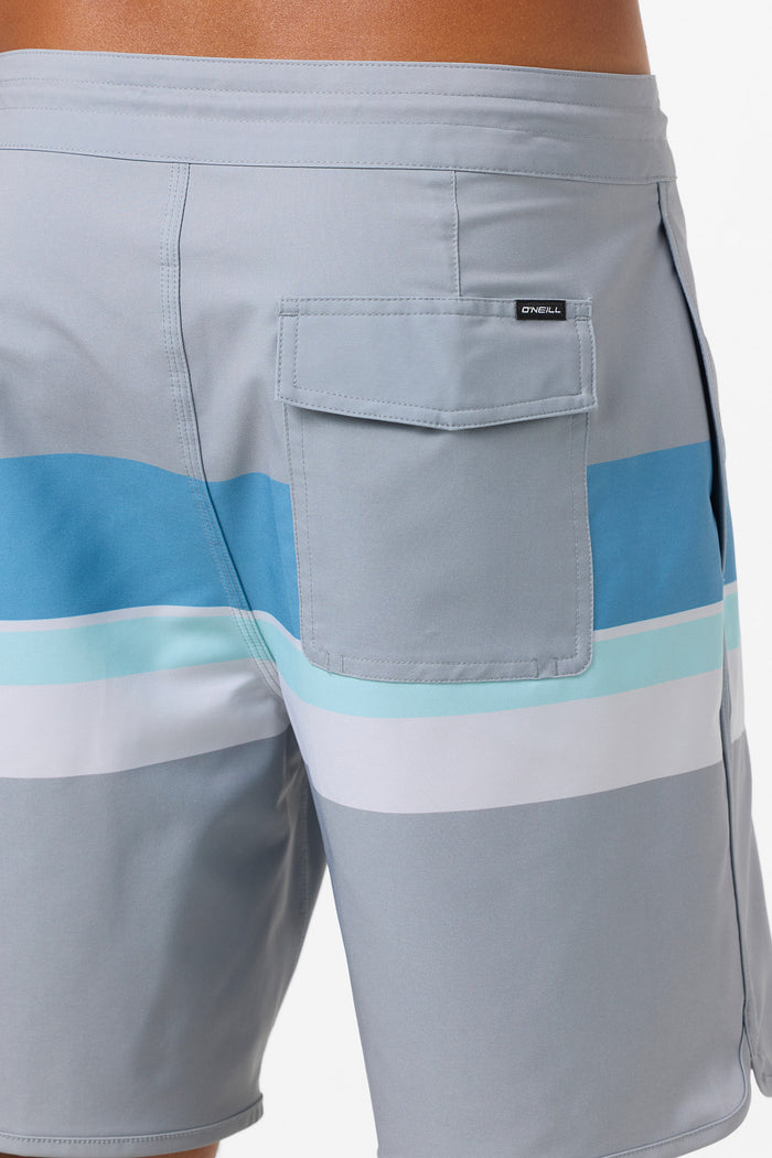 Cruzer Stripe Scallop 18" Boardshorts - Lght Gry2 | O'Neill