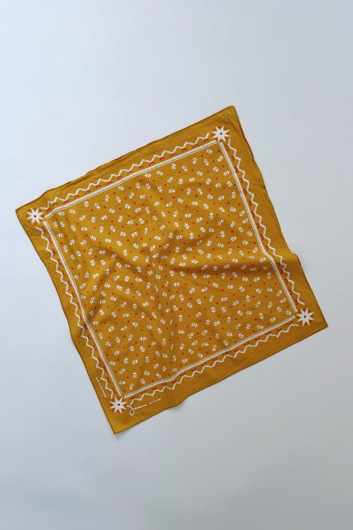 Daisies Bandana