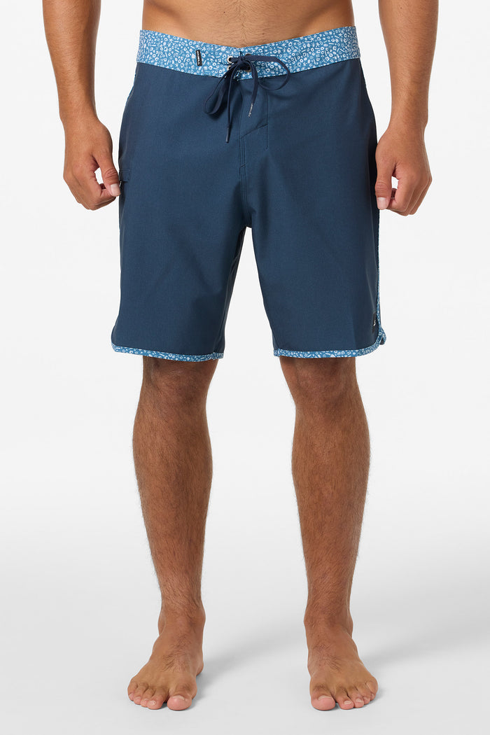 Hyperfreak Heat Scallop 18" Boardshorts - Midnight Navy | O'Neill