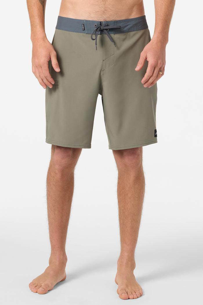Hyperfreak Heat Solid 19" Boardshorts - Mulled Basil | O'Neill