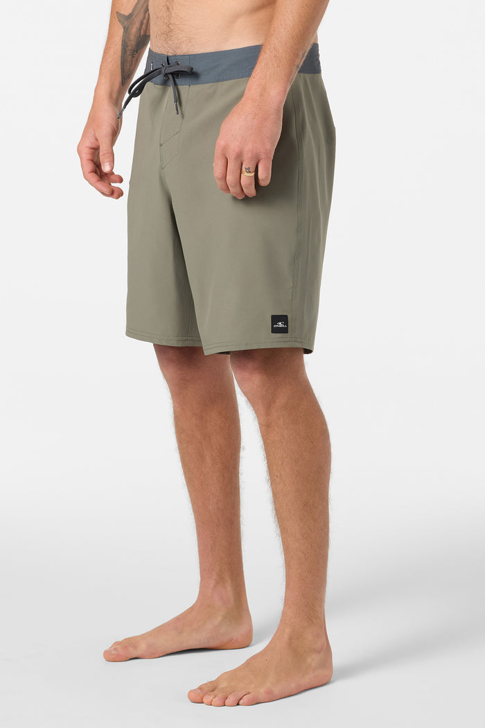 Hyperfreak Heat Solid 19" Boardshorts - Mulled Basil | O'Neill