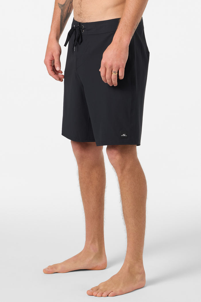 Hyperfreak Heat Solid 19" Boardshorts - Black | O'Neill