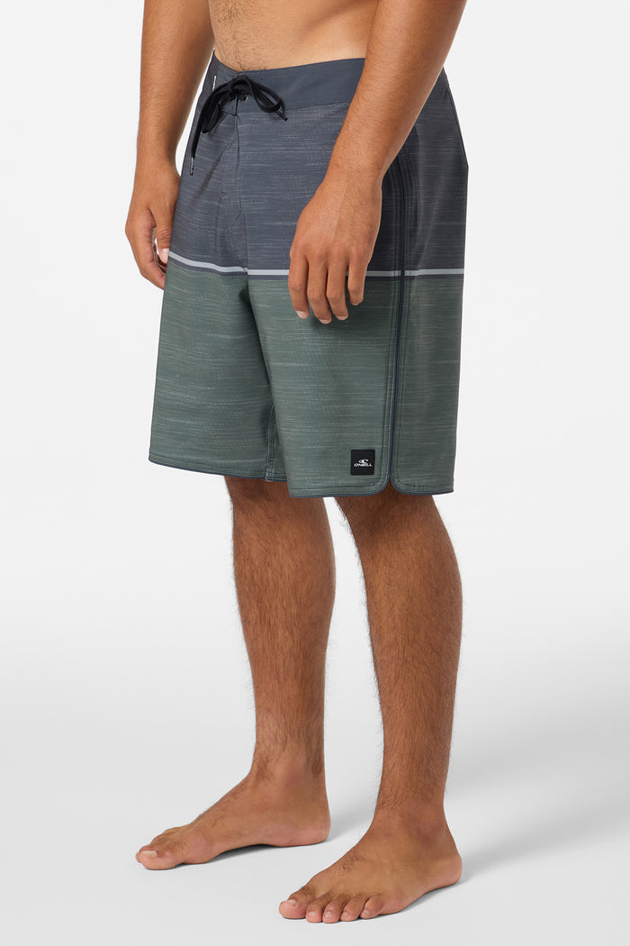 Hyperfreak Mysto Block Scallop 19" Boardshorts - Dark Olive | O'Neill