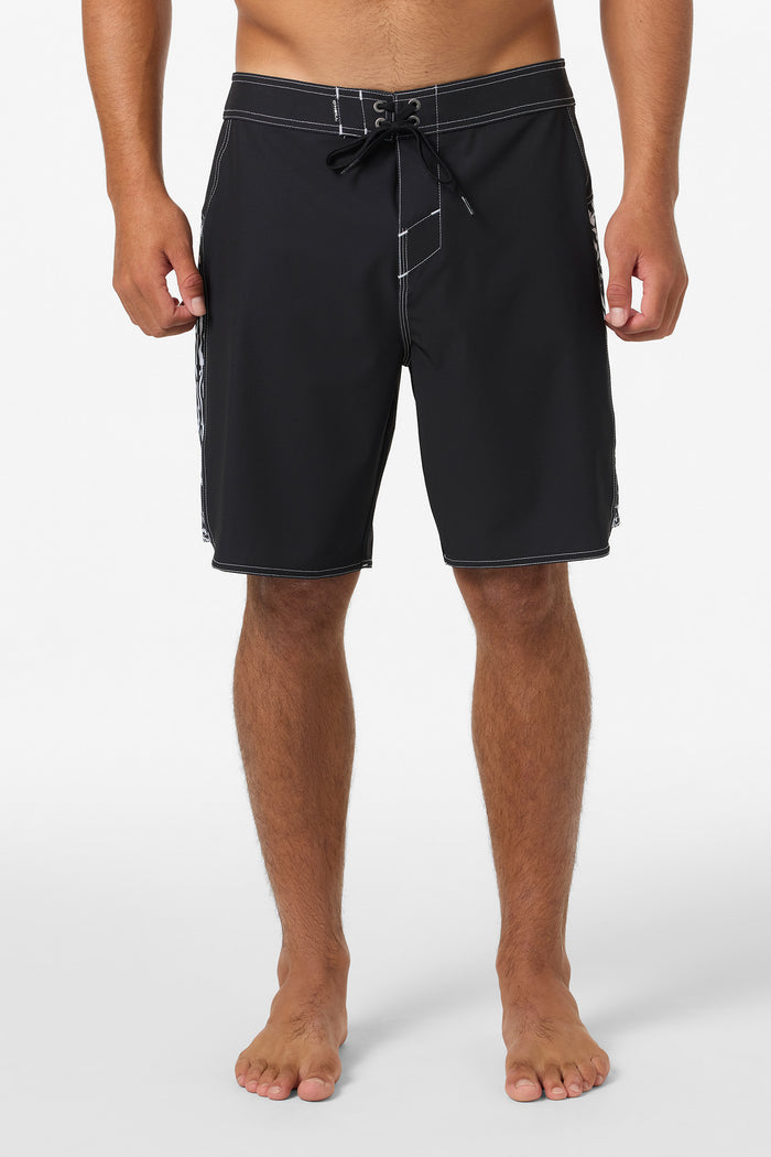 Hyperfreak Tech Panel 18" Boardshorts - White | O'Neill