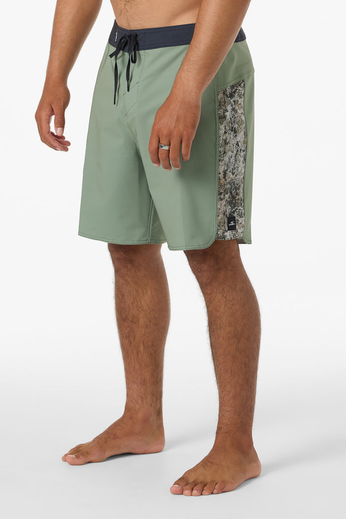 Hyperfreak Tech Panel 18" Boardshorts - Oil Green | O'Neill
