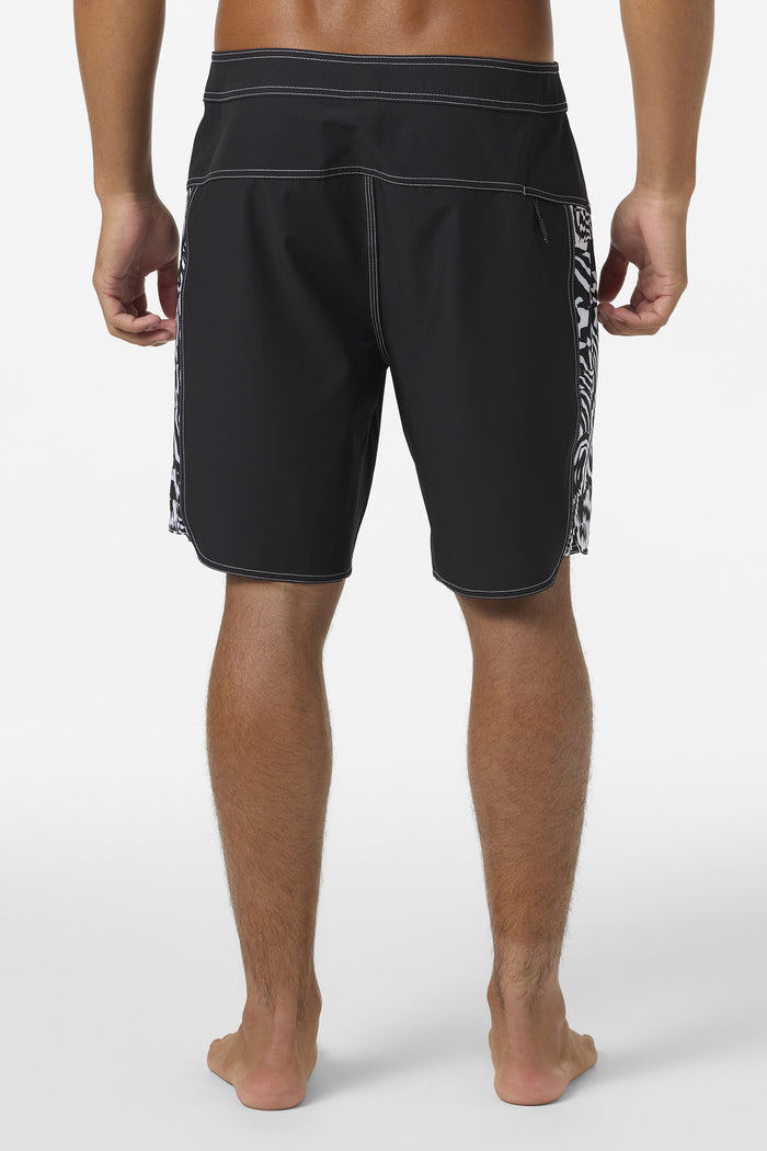Hyperfreak Tech Panel 18" Boardshorts - White | O'Neill