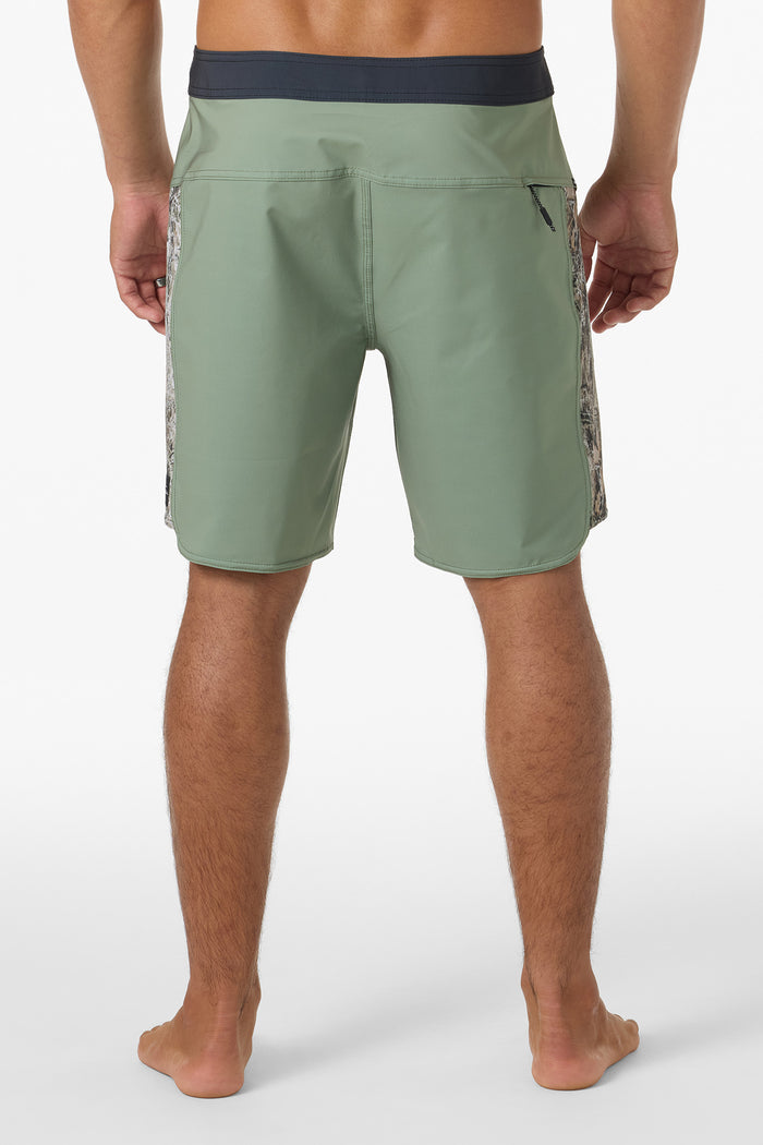 Hyperfreak Tech Panel 18" Boardshorts - Oil Green | O'Neill
