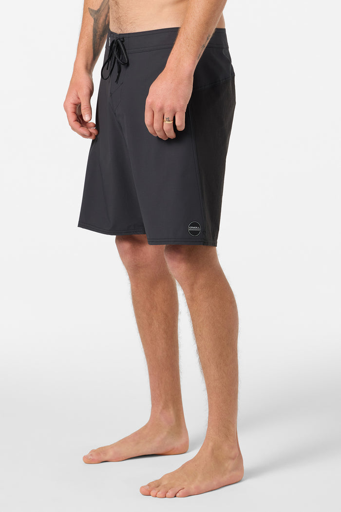 Hyperfreak TRVLR Tech Enduro 19" Boardshorts - Phantom | O'Neill