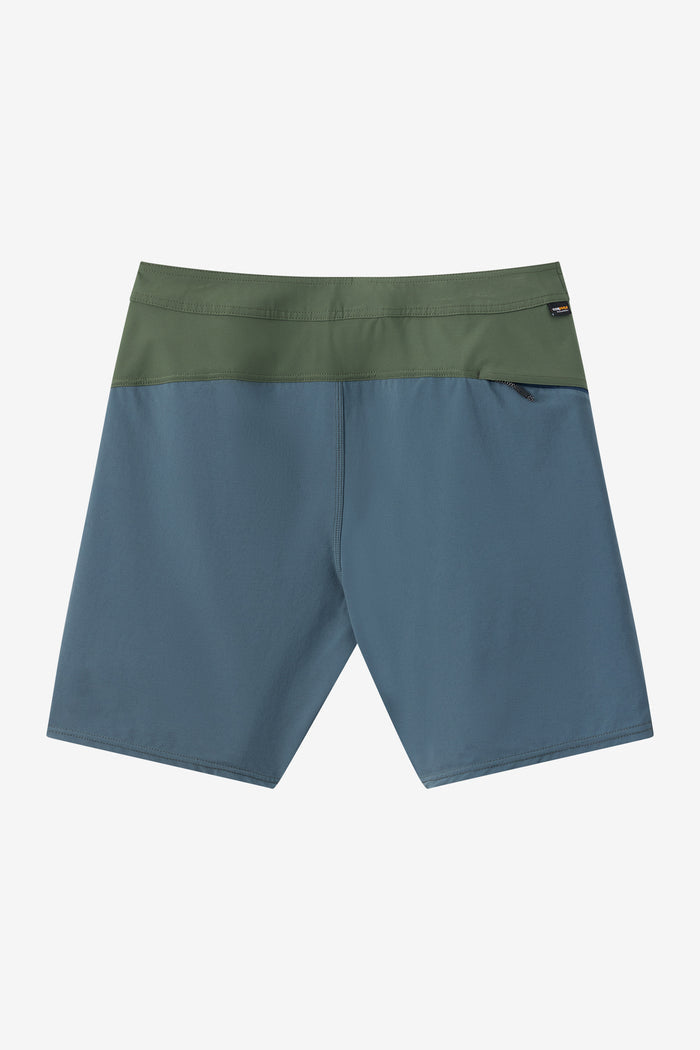 Hyperfreak TRVLR Tech Enduro 19" Boardshorts - Dark Olive | O'Neill