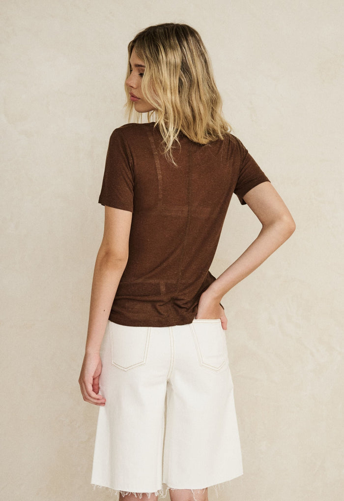 Isabella 2.0 Short Sleeve Tee