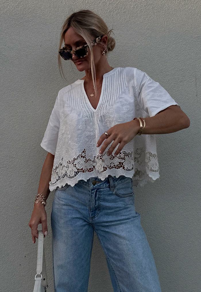 Spell women's Kala Short Sleeve Blouse White Lily organic cotton linen lace-hem cropped top