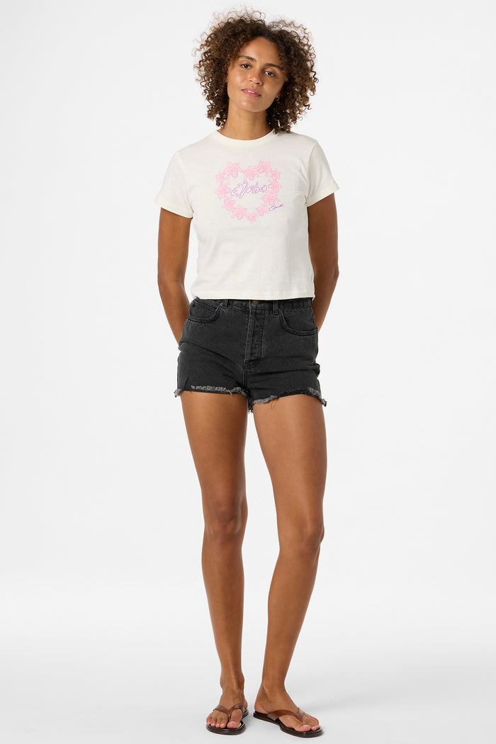 Leah Hawaii Fitted Tee