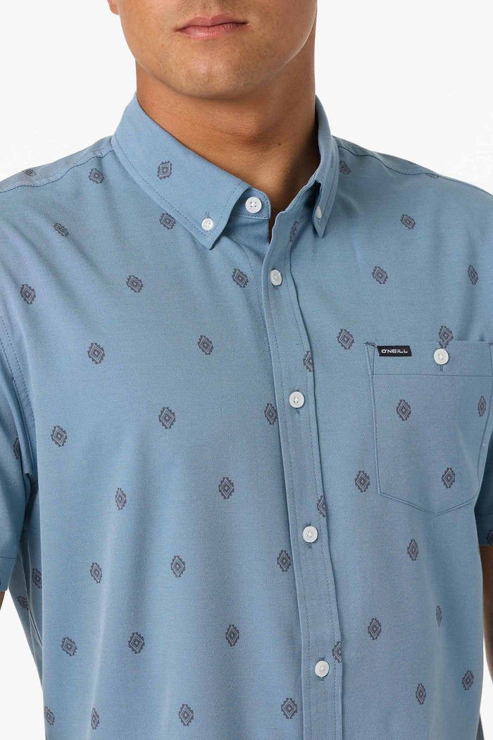 Light Check Geo Standard Fit Shirt - Captain'S Blue | O'Neill