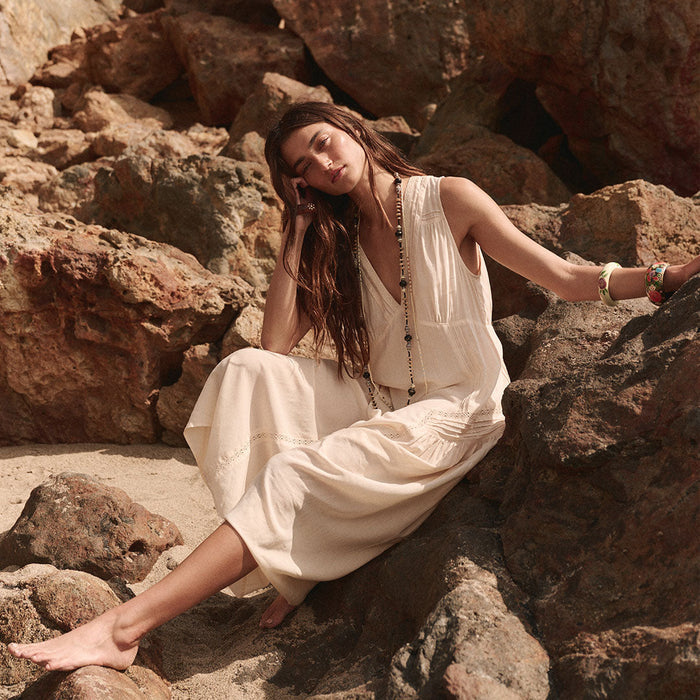Spell-Monterey-MidiDress-AntiqueCreme-SQUARE.jpg