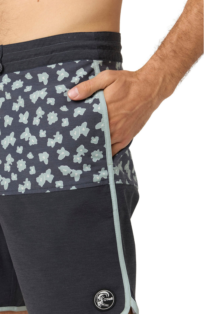 O'Riginals Block Scallop Cruzer 18" Boardshorts - Black | O'Neill