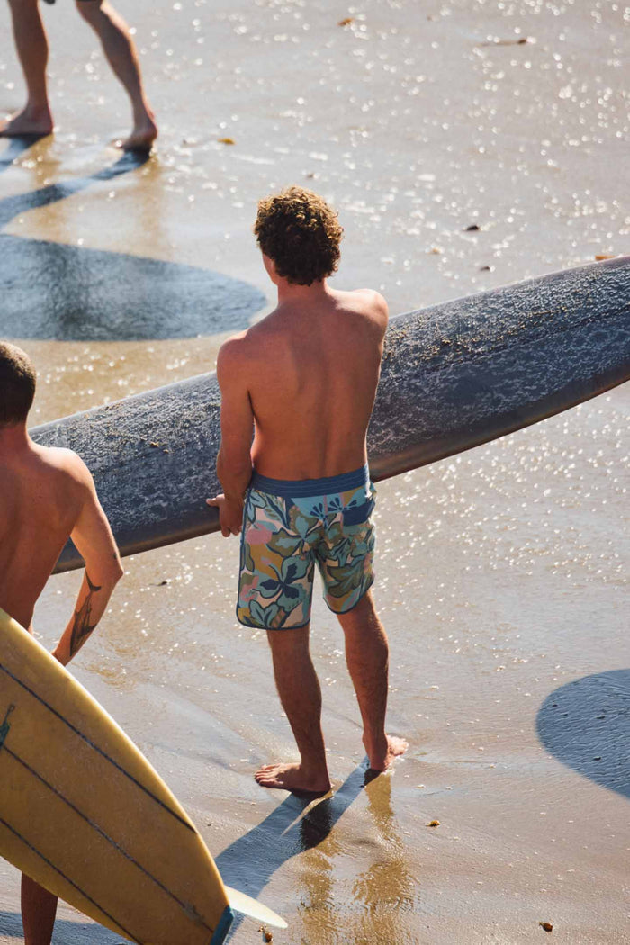 O'Riginals Print Scallop 18" Boardshorts - Blue Fusion | O'Neill