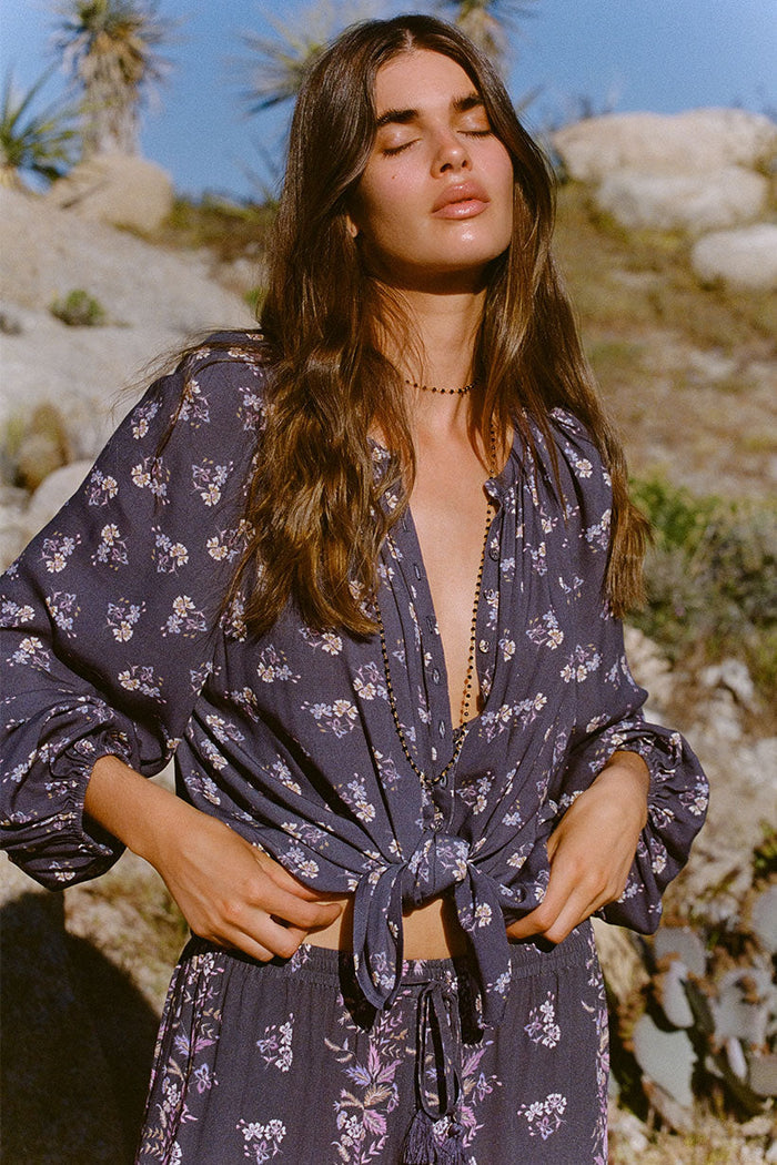 Spell-RebelSpirit-Blouse-Hyacinth-14a.jpg