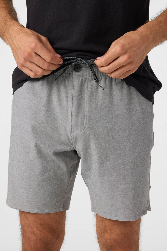 Reserve Light Check 18" Scallop Hybrid Shorts - Graphite | O'Neill