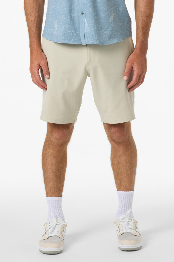 Reserve Light Check 19" Hybrid Shorts - Check w/ Morgan - Lt Khaki | O'Neill