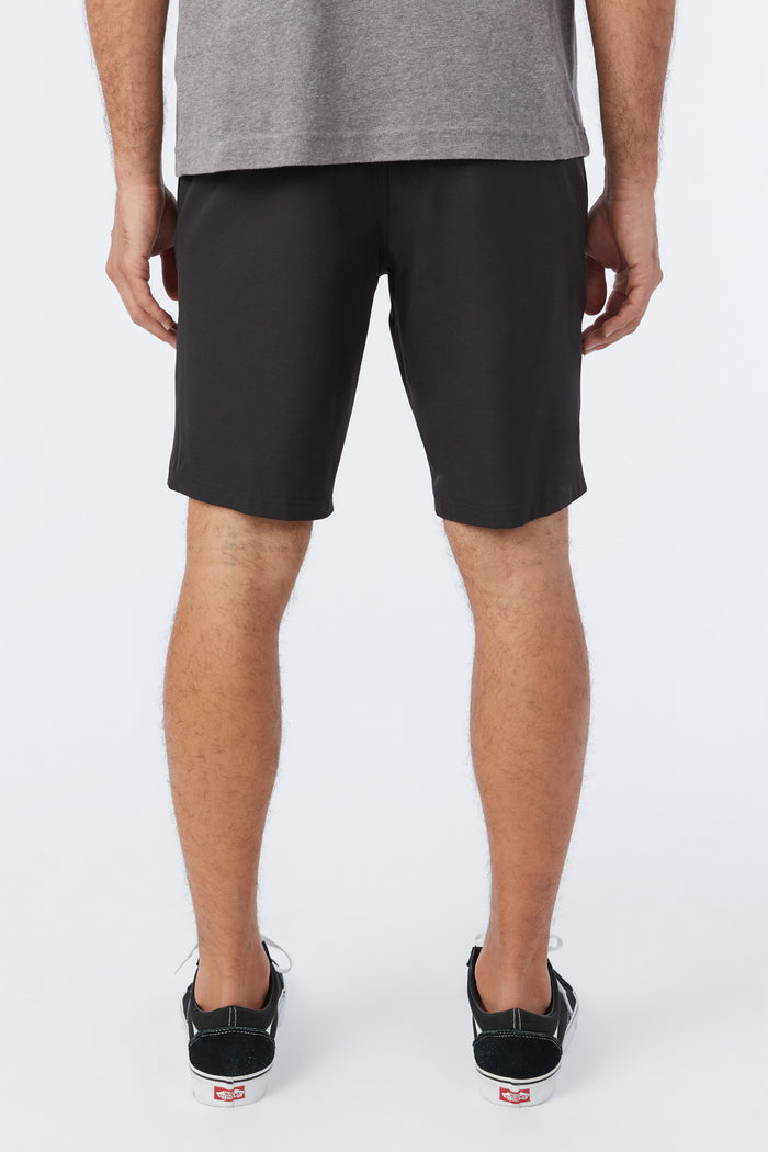 Reserve Light Check 19" Hybrid Shorts - Black | O'Neill