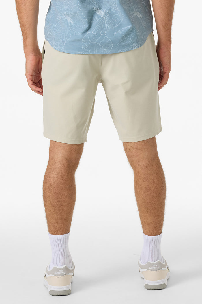 Reserve Light Check 19" Hybrid Shorts - Check w/ Morgan - Lt Khaki | O'Neill