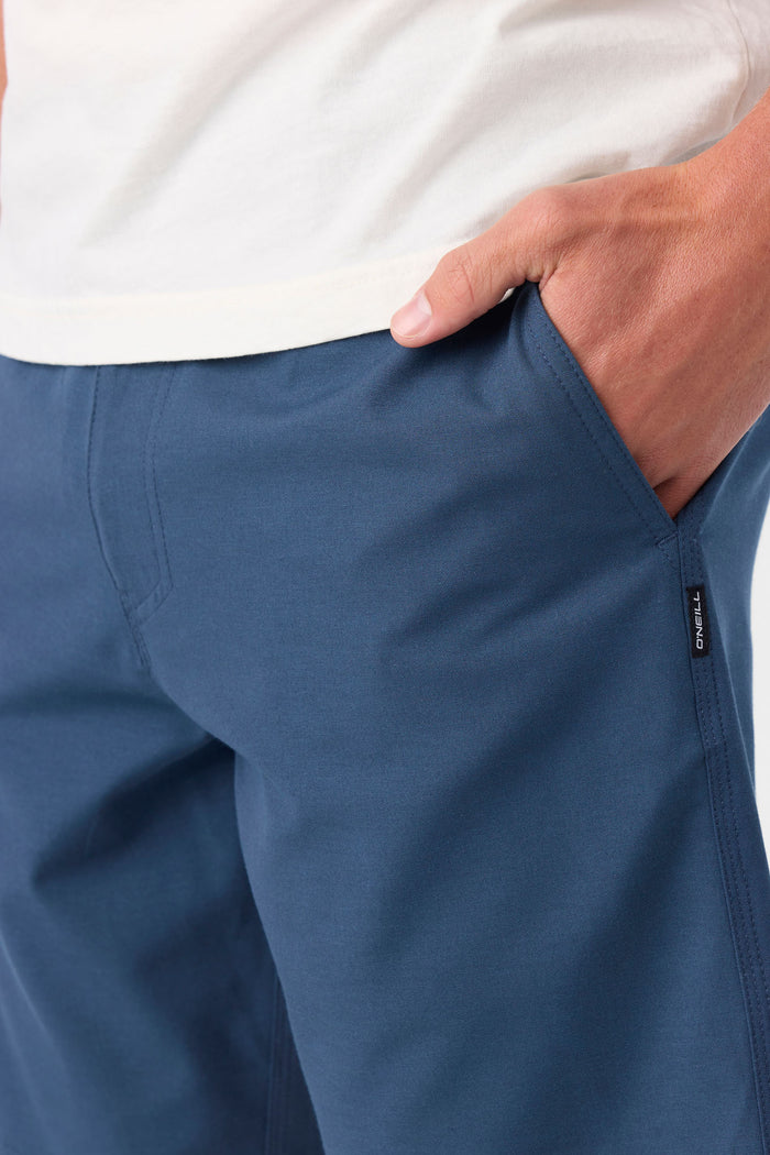 Reserve Light Check 19" Hybrid Shorts - Navy | O'Neill