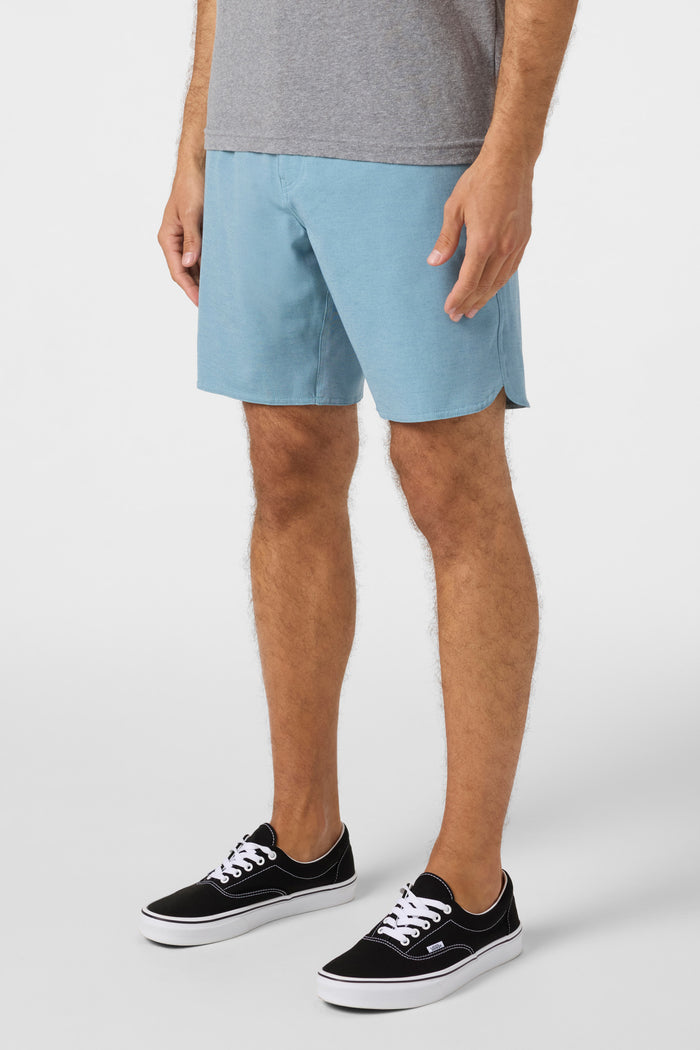 Reserve Light Check Scallop Elastic Waist 18" Hybrid Shorts - Indigo | O'Neill