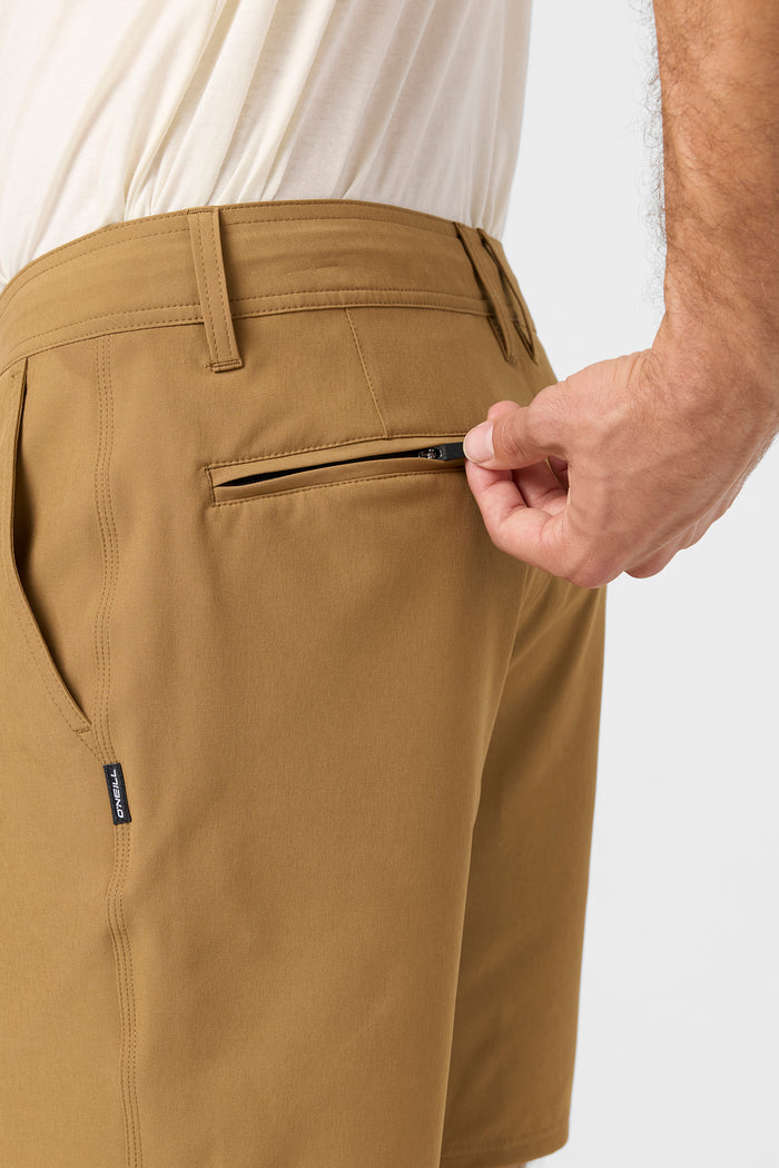 Reserve Solid 17" Hybrid Shorts - Dark Khaki | O'Neill