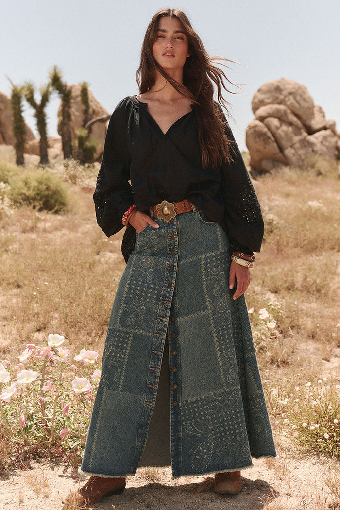 Spell-RoadTrip-DenimSkirt-Bandana-4941_d005646a-2b0e-4161-9634-b1e37f7849d9.jpg