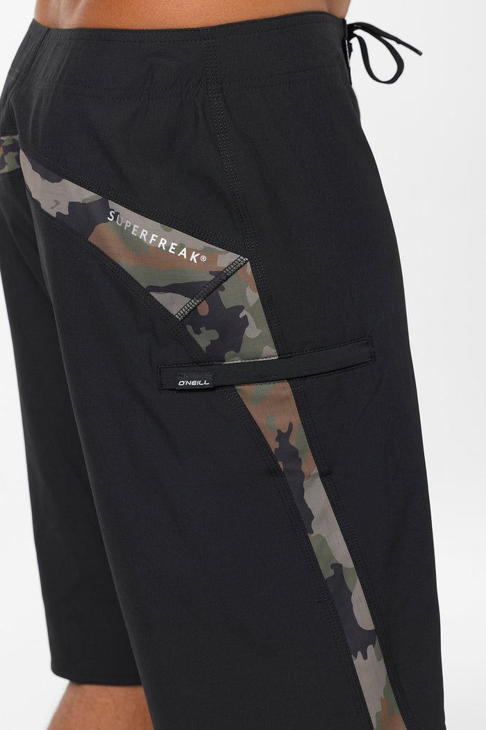 Superfreak 20" Boardshorts - Camo | O'Neill