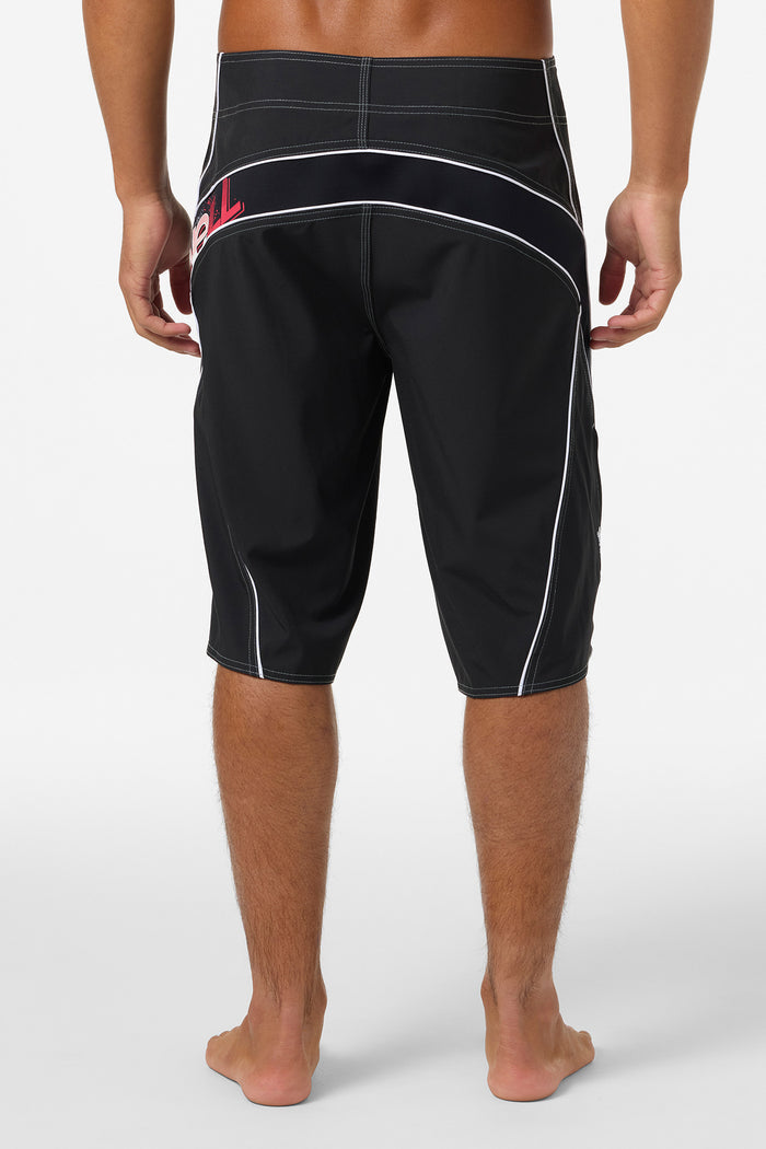 Superfreak Re-Issue 22" Boardshorts - Black | O'Neill