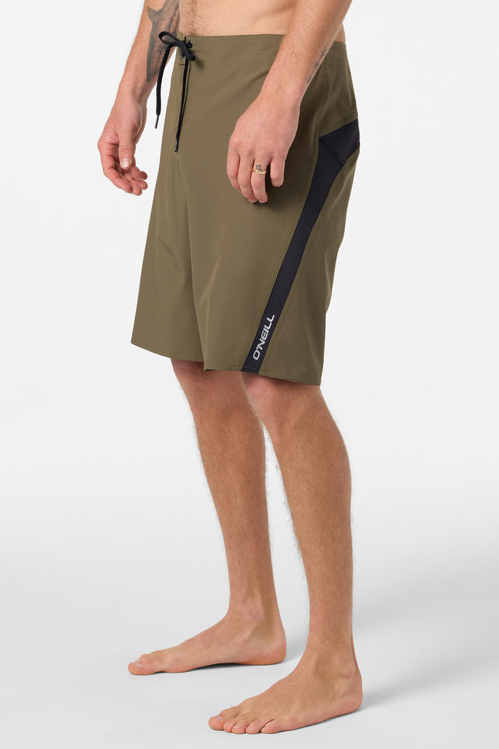 Superfreak Solid 21" Boardshorts - Army | O'Neill