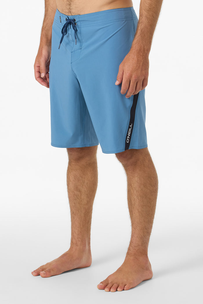 Superfreak Solid 21" Boardshorts - Captain'S Blue | O'Neill