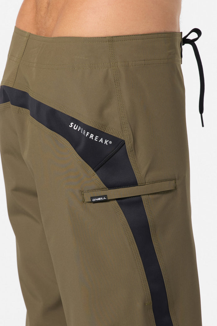 Superfreak Solid 21" Boardshorts - Army | O'Neill