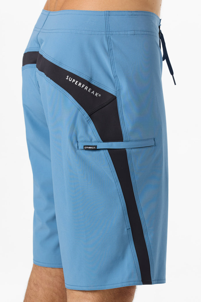 Superfreak Solid 21" Boardshorts - Captain'S Blue | O'Neill