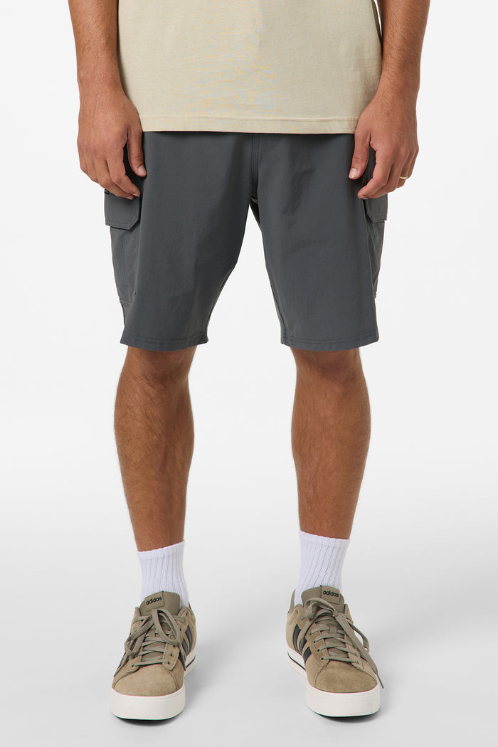 TRVLR Cargo  20" Hybrid Shorts - Dark Shadow | O'Neill