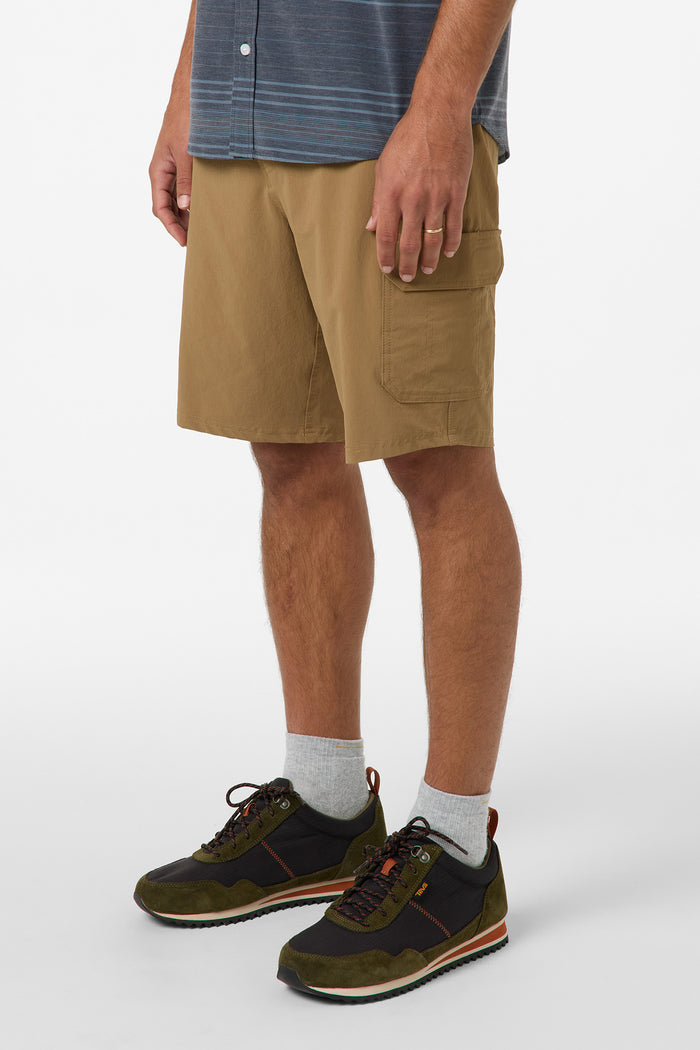 TRVLR Cargo  20" Hybrid Shorts - Check w/ Morgan - Dark Khaki | O'Neill