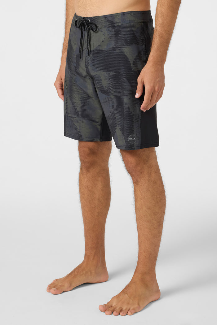 TRVLR Enduro 19" Boardshorts - Army | O'Neill