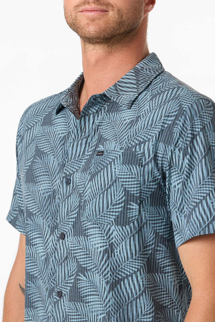 TRVLR Perforated Printed Standard Fit Shirt - Dark Slate | O'Neill