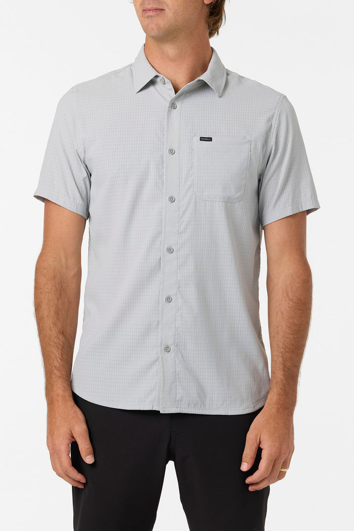 TRVLR Perforated Standard Fit Shirt - High-Rise | O'Neill