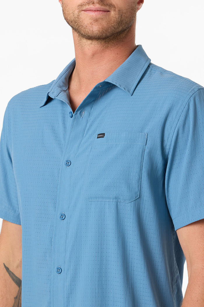 TRVLR Perforated Standard Fit Shirt - Captain'S Blue | O'Neill